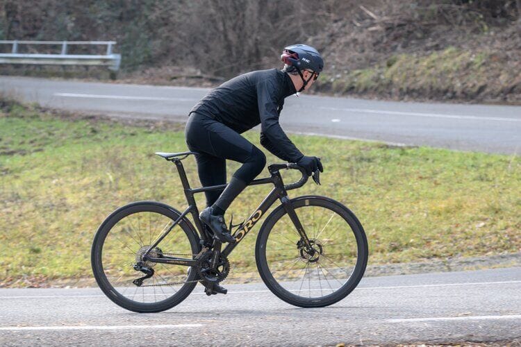 Oro is fast and offers good comfort for a racing bike